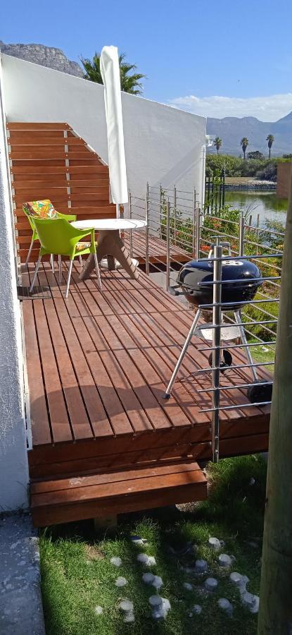 Vlei Cove Guesthouse Κέιπ Τάουν Εξωτερικό φωτογραφία