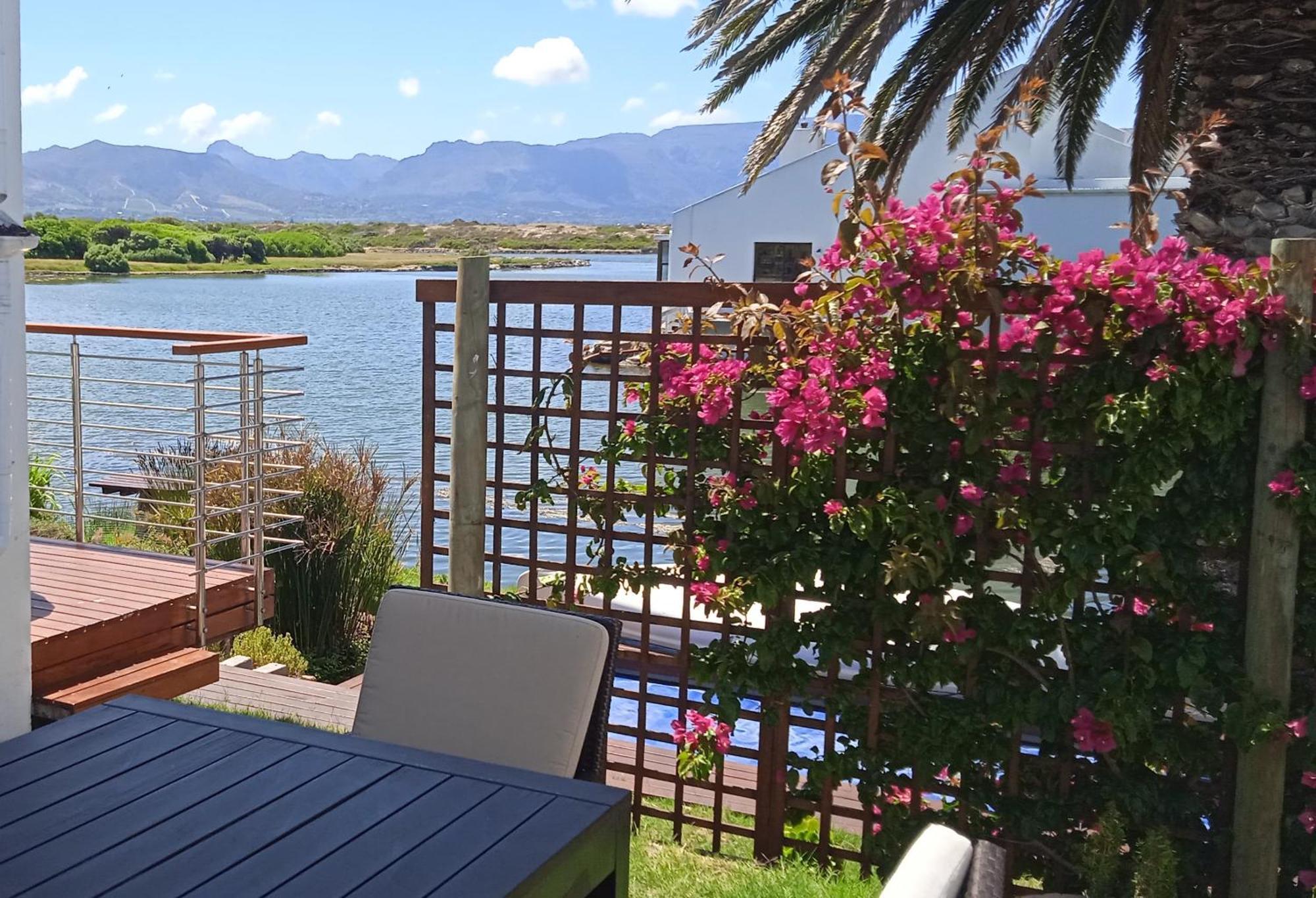 Vlei Cove Guesthouse Κέιπ Τάουν Εξωτερικό φωτογραφία